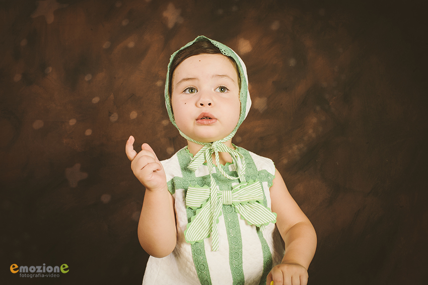 09 fotografos de niños en Doña Mencia